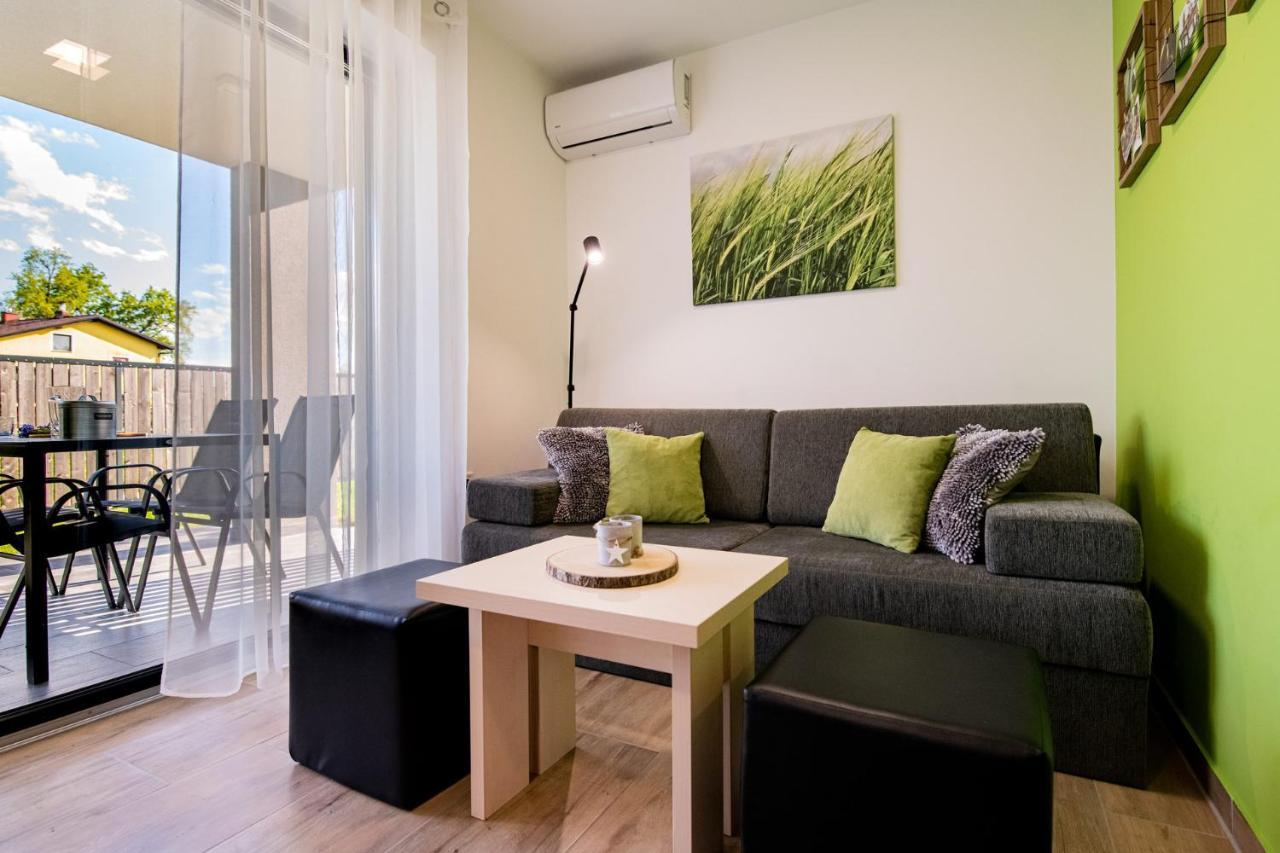 Apartmaji Banonia " Poletni Vetrc " Banovci Extérieur photo