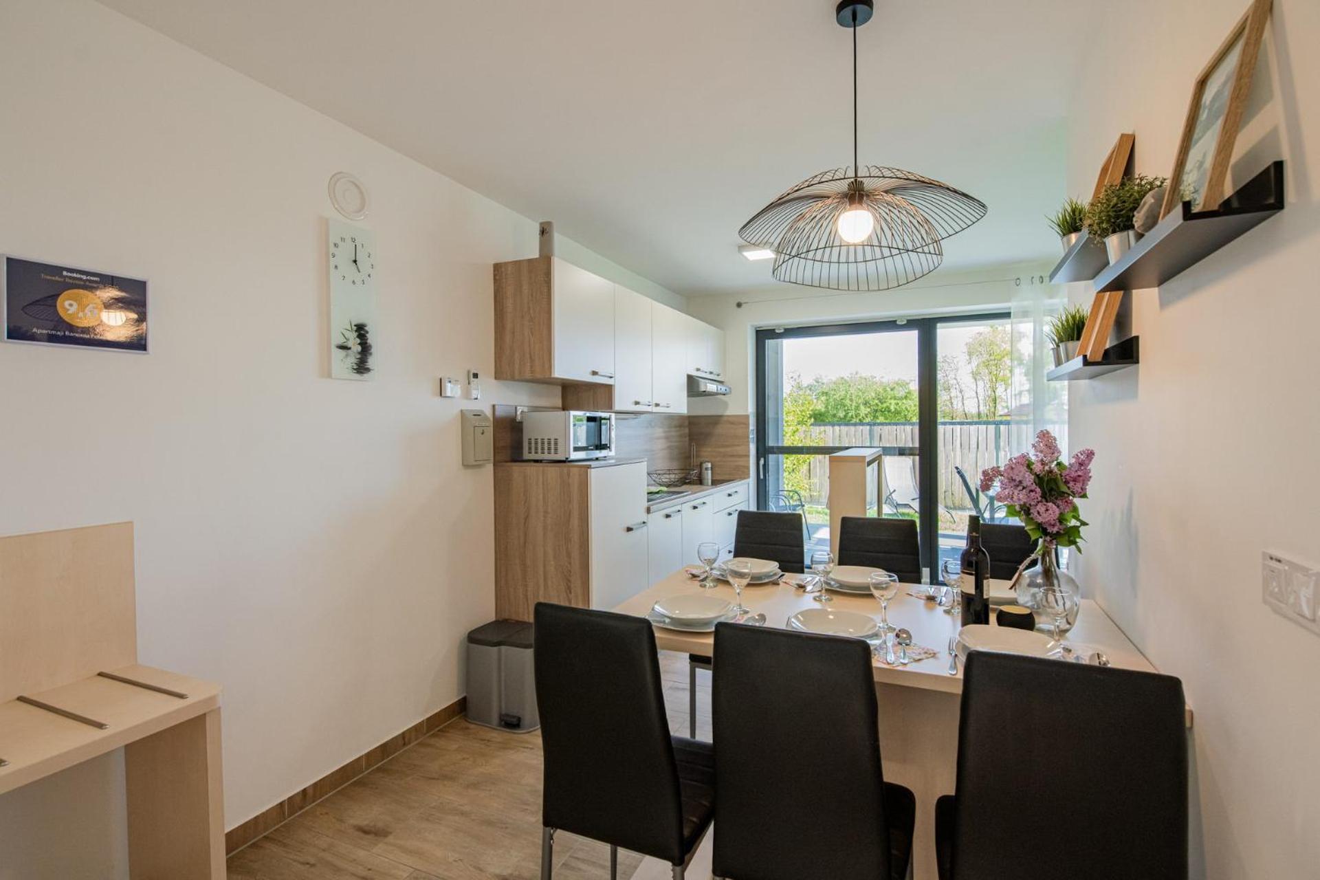 Apartmaji Banonia " Poletni Vetrc " Banovci Extérieur photo